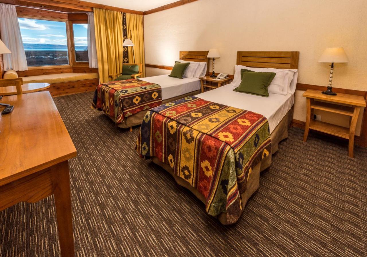 Quarto Duplo Superior com Vista Lago