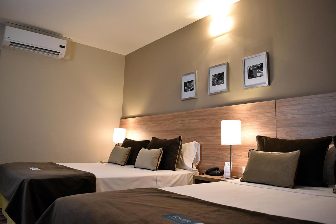 Quarto Queen com 2 Camas Queen-size