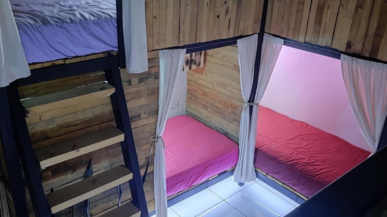 Habitación Cuádruple con baño compartido