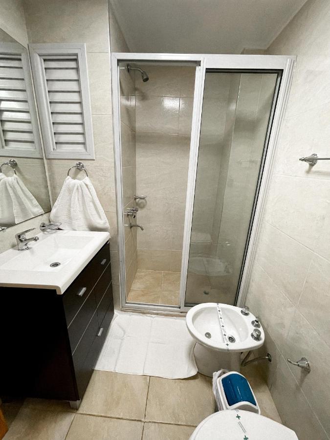 Apartamento de 2 dormitorios con balcón