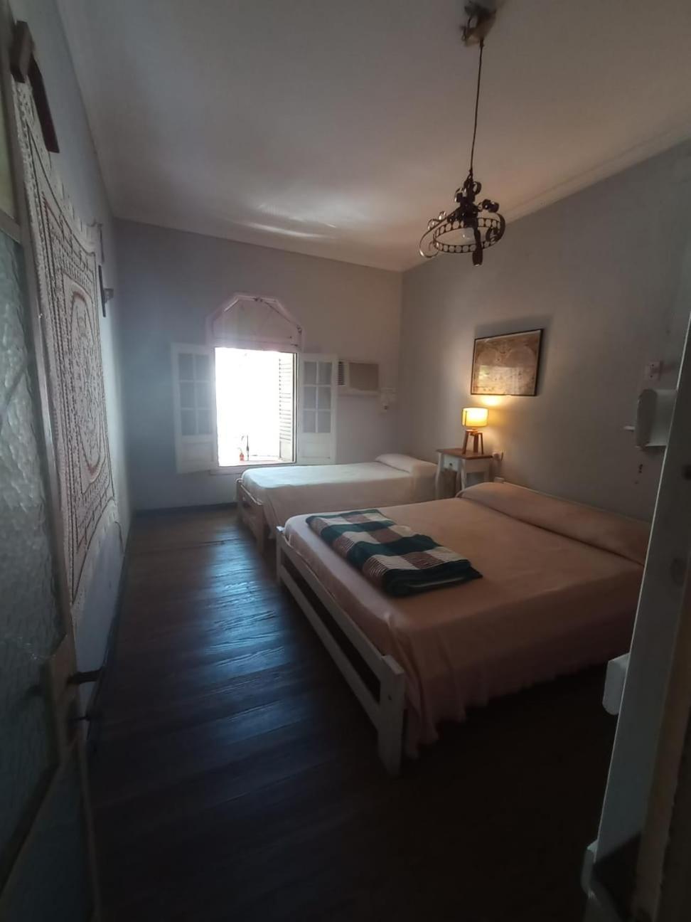 Habitación Familiar con baño compartido