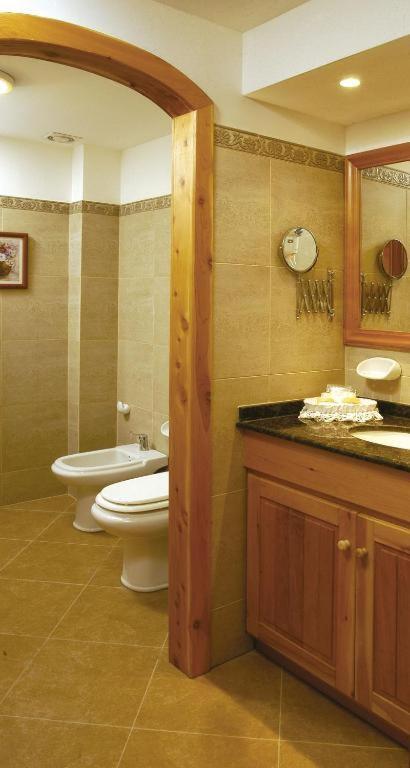 Quarto Familiar com Vista Lago