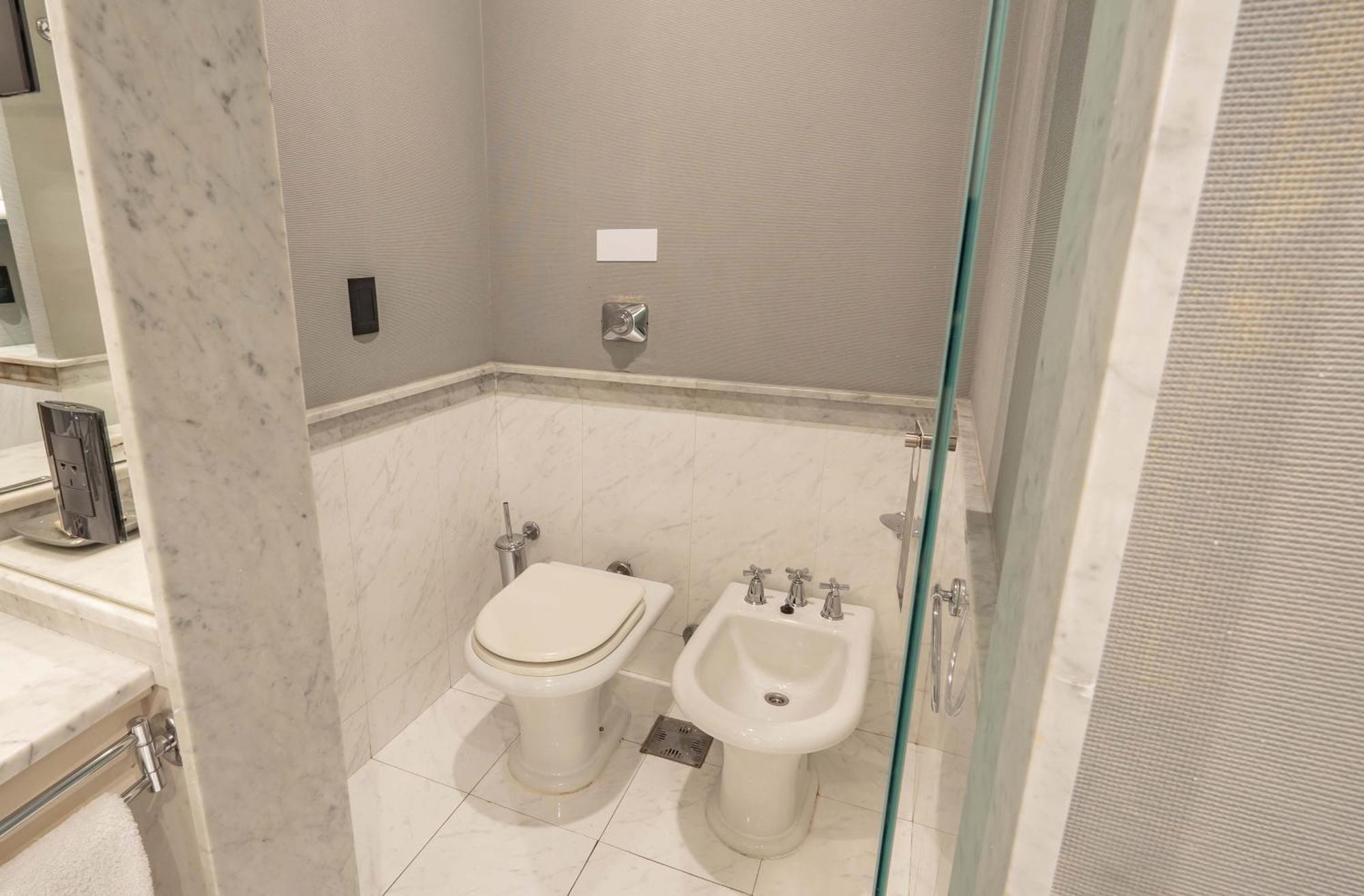 Quarto Duplo Superior com Vista Lago