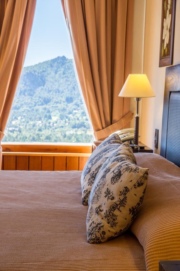 Quarto Superior com Vista do Lago