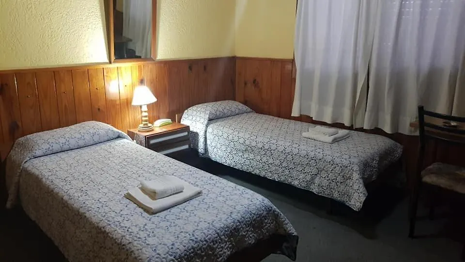 Hotel Moron-1
