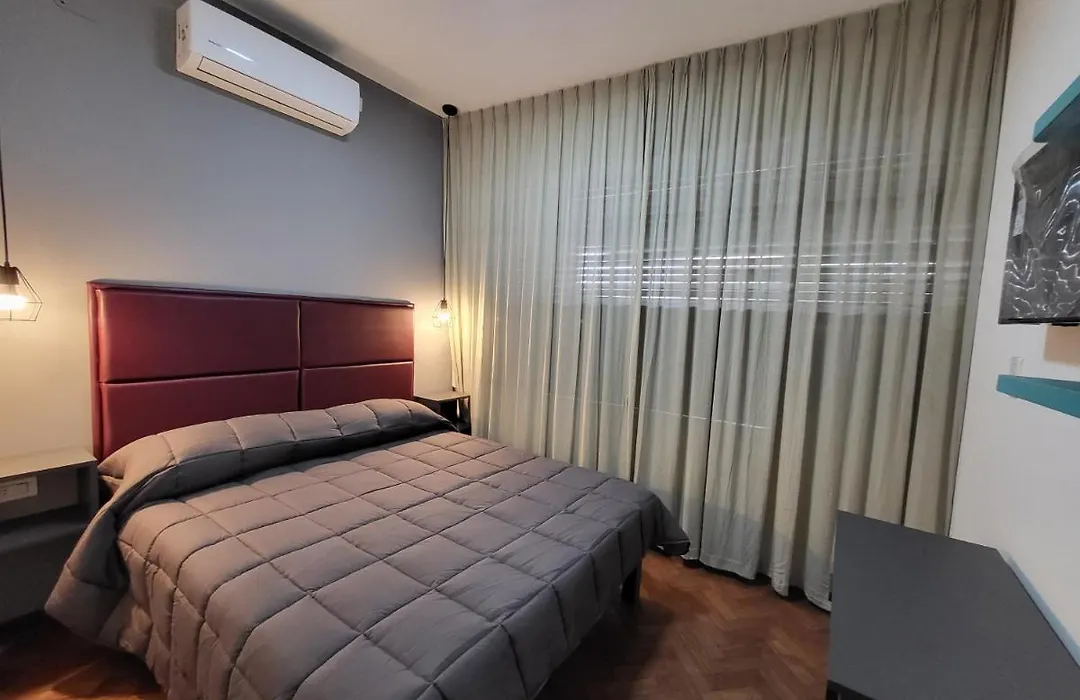 Salta Avenida Belgrano Habitaciones-1