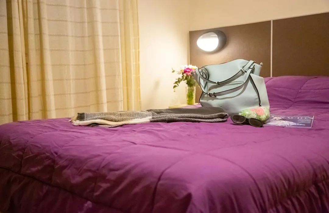 Hotel Italia-1