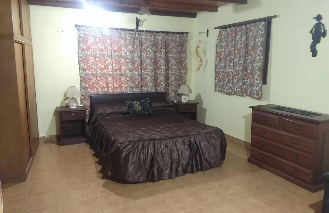 Casa Silvia Necochea-1
