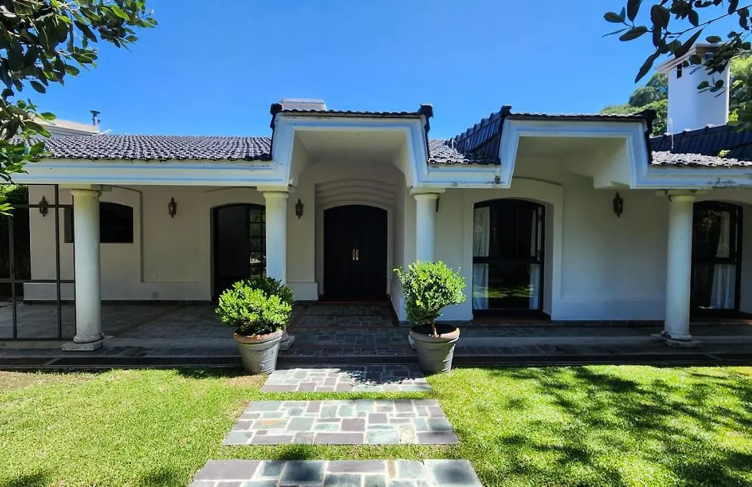El Cerquero, Casa de Huéspedes-1