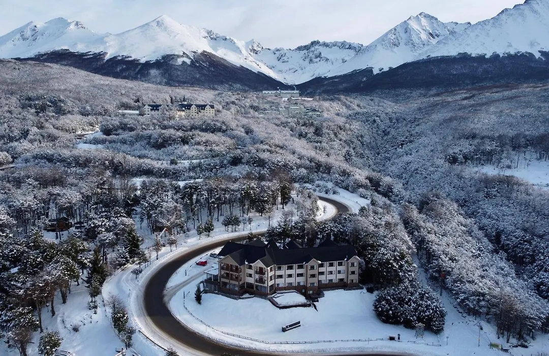 Altos Ushuaia Hotel & Resto-1