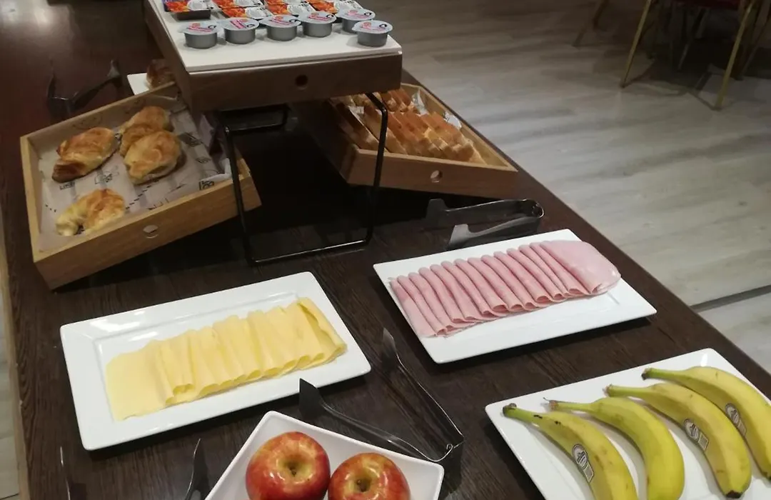 Gran Hotel Azul-1
