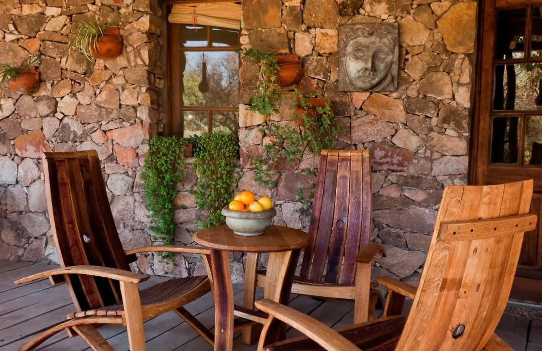 Las Jarillas Hosteria & Bodega-1