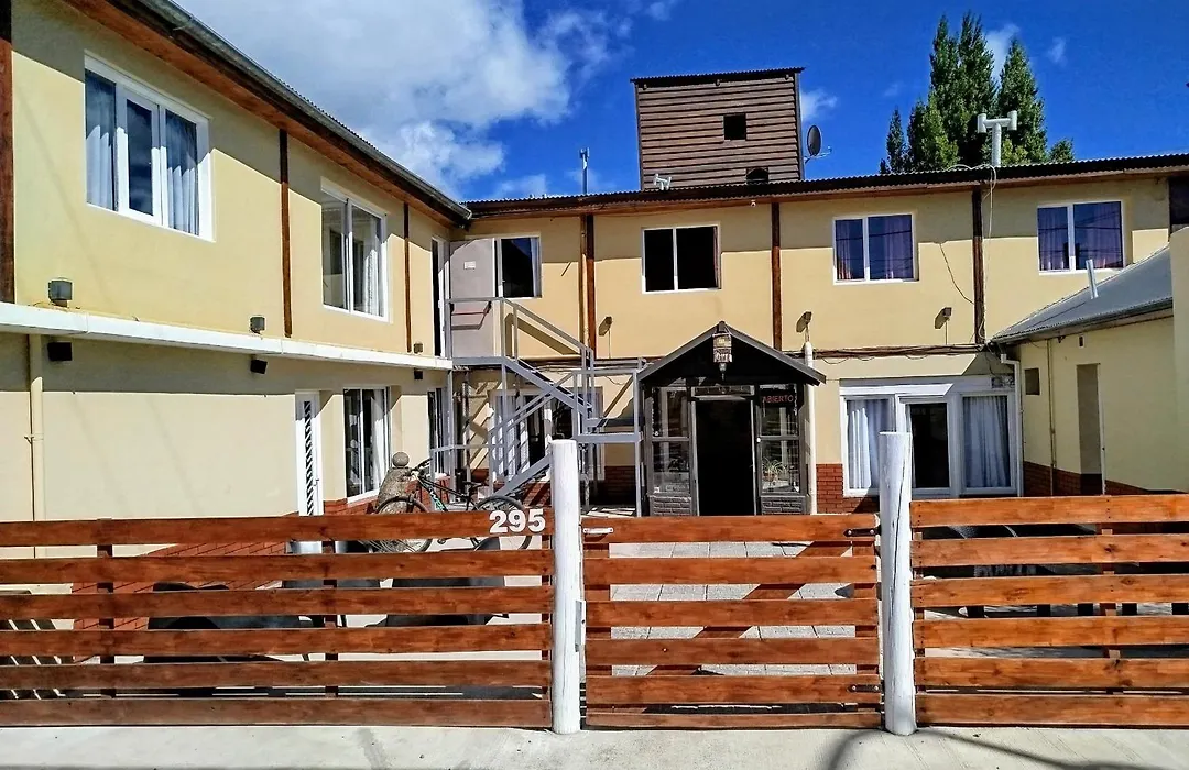 Hostel Elal-1