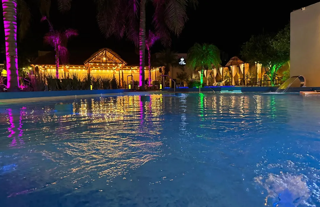 Hotel Termal Emperatriz Termas de Río Hondo-1