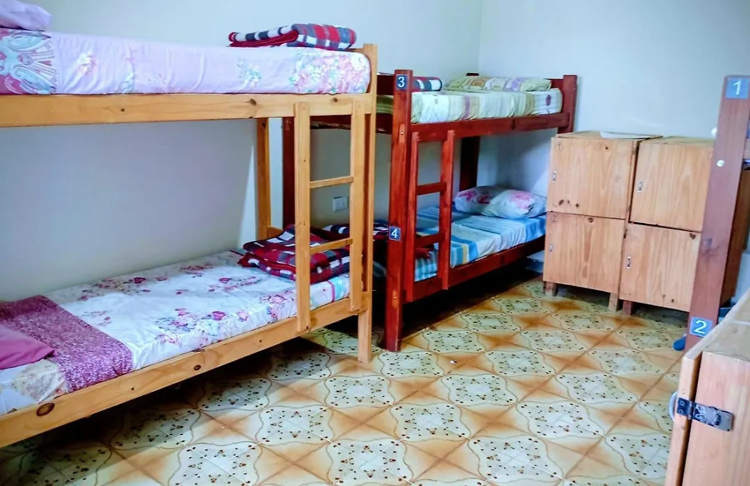 Guembe Al Rio Hostel-1