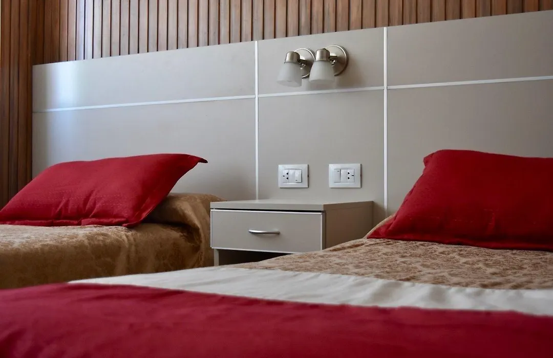Hotel Avenida-1