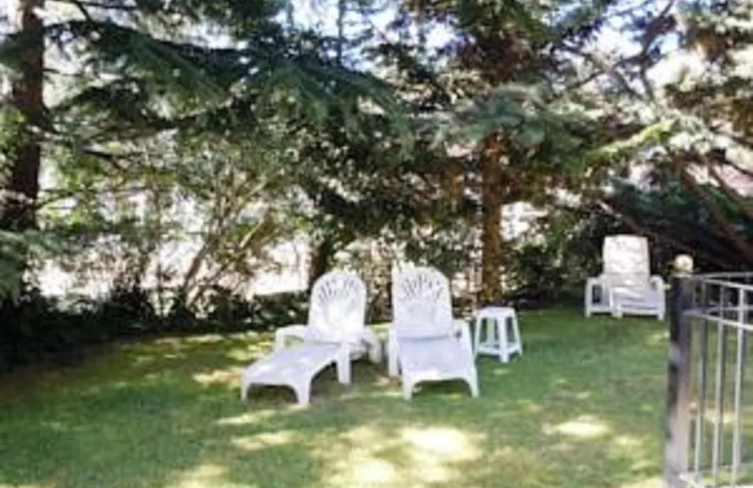 Las Araucarias-1