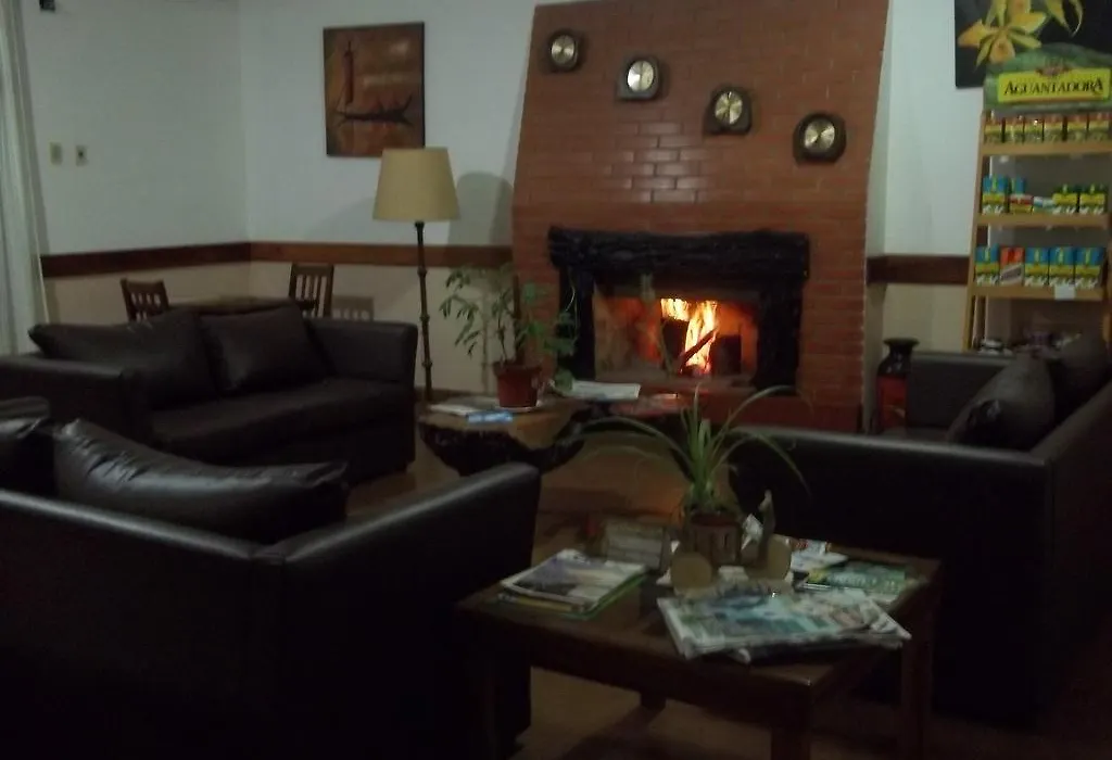 Hotel Ideal-1