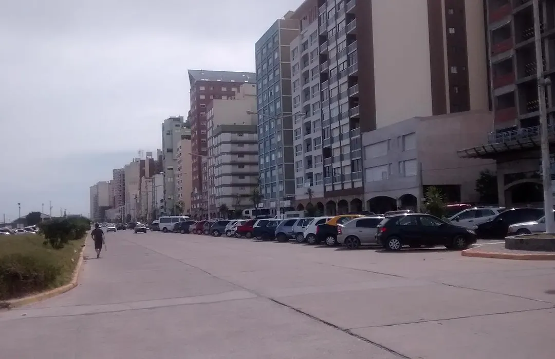 Hotel Carama-1