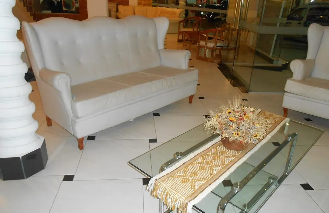 Hotel De Las Artes-1