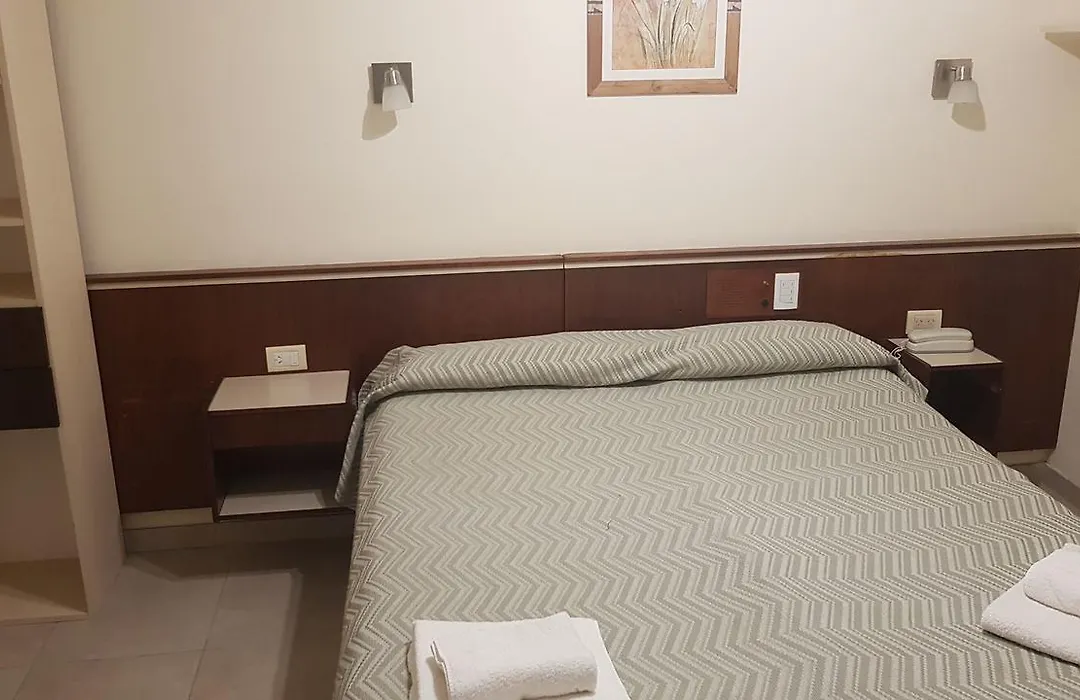 Hotel Compostela-1