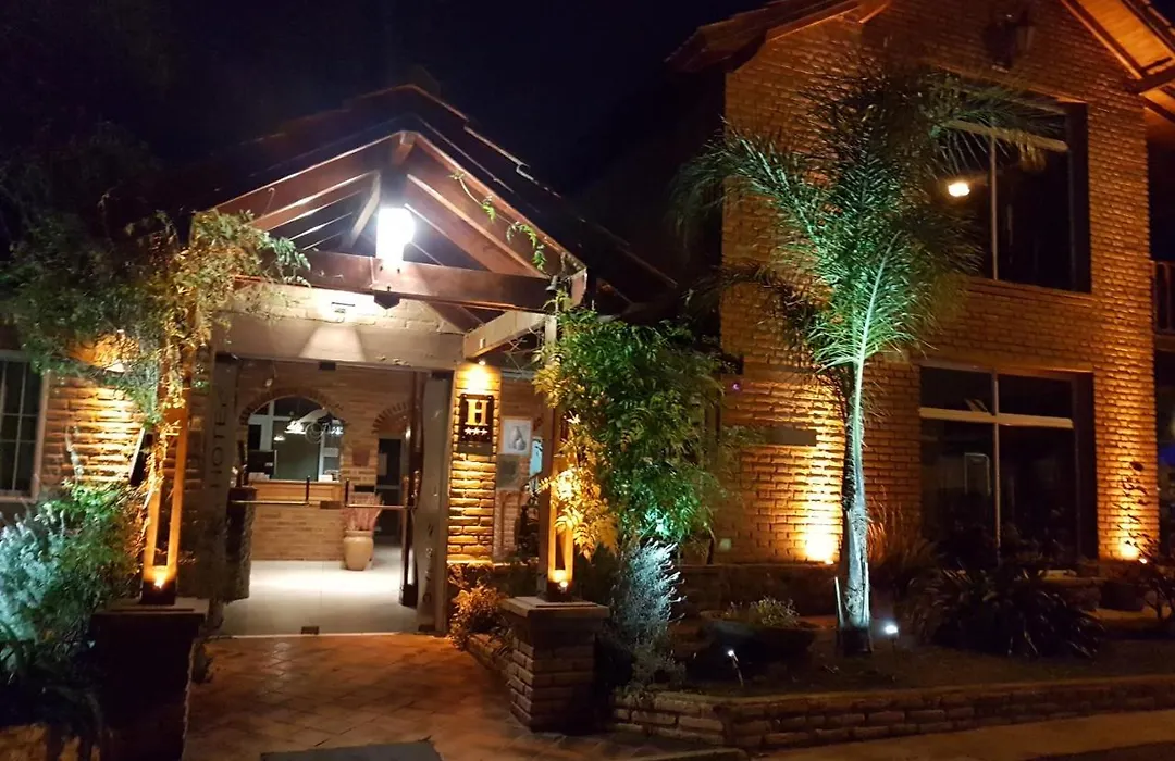 Apart Hotel Piscu Yaco-1