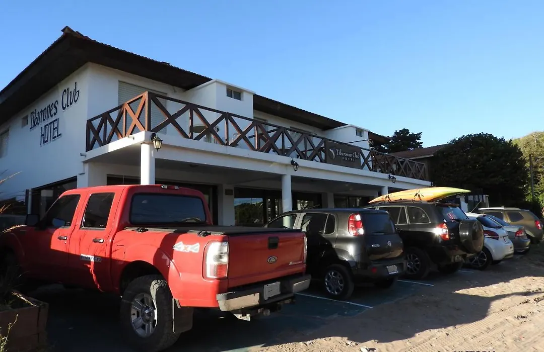 Hotel Tiburones Club-1