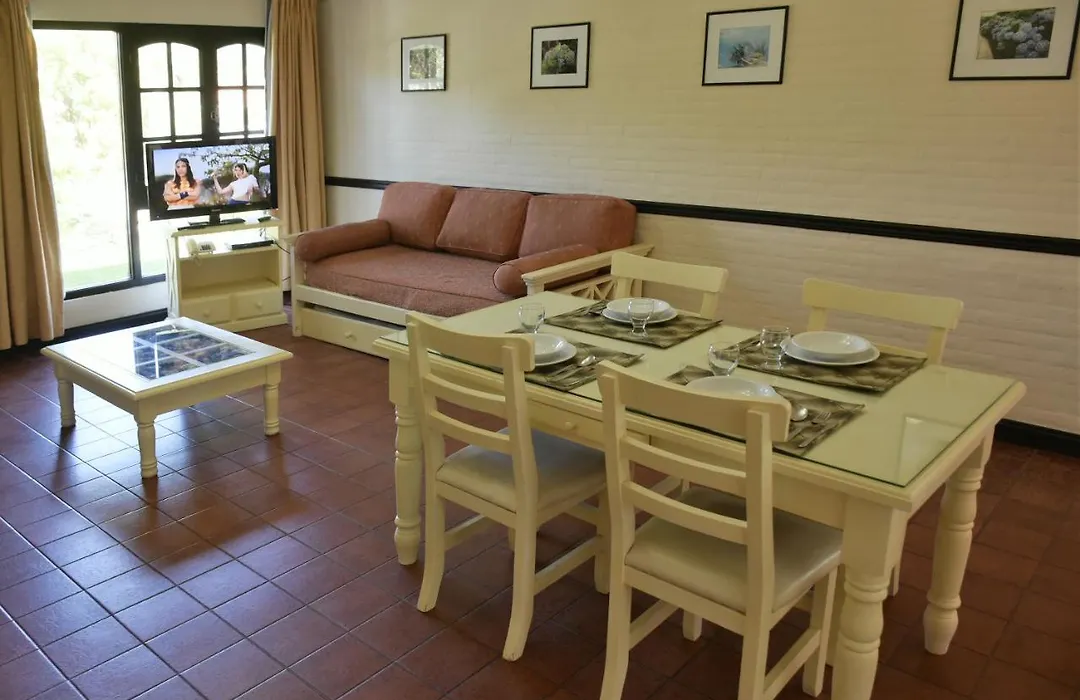Apart Hotel Las Hadas Carilo-1
