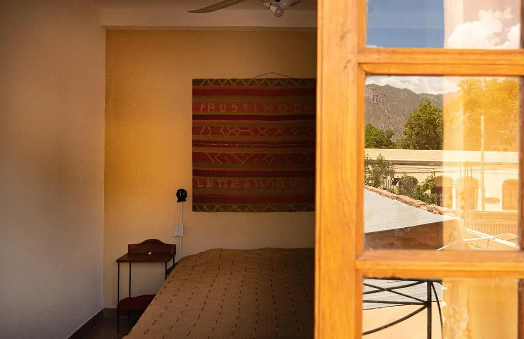 Hostel Ruta 40-1