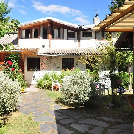 La Casa Del Arbol - Hostel El Bolson-2