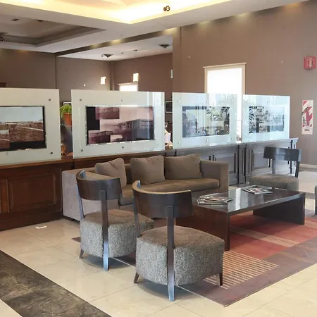 Howard Johnson Sierras Hotel y Casino Alta Gracia-2