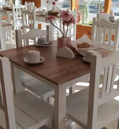 Hostal Del Sol-3