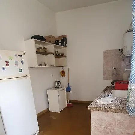 Casa a 3 cuadras del balneario playas de oro-3