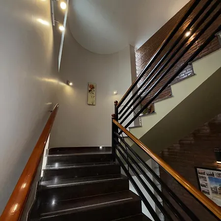 Hotel Escala Uno-2