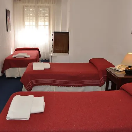 Hotel Manila 1-3