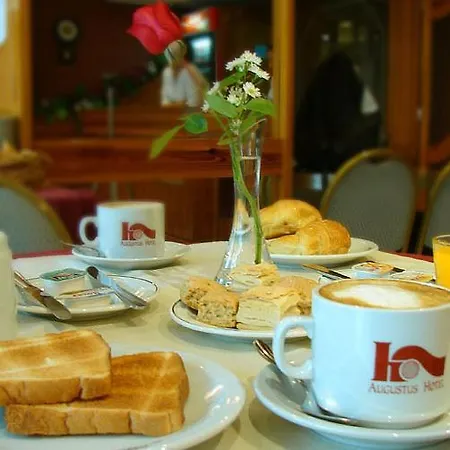 Hotel Augustus-3