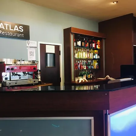 Atlas Grand Hotel Ituzaingo-2