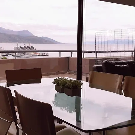 Ushuaia Flat I-2
