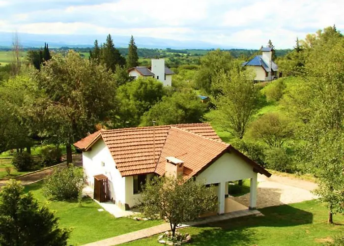 Posada del Halcón - Cabañas y Suites