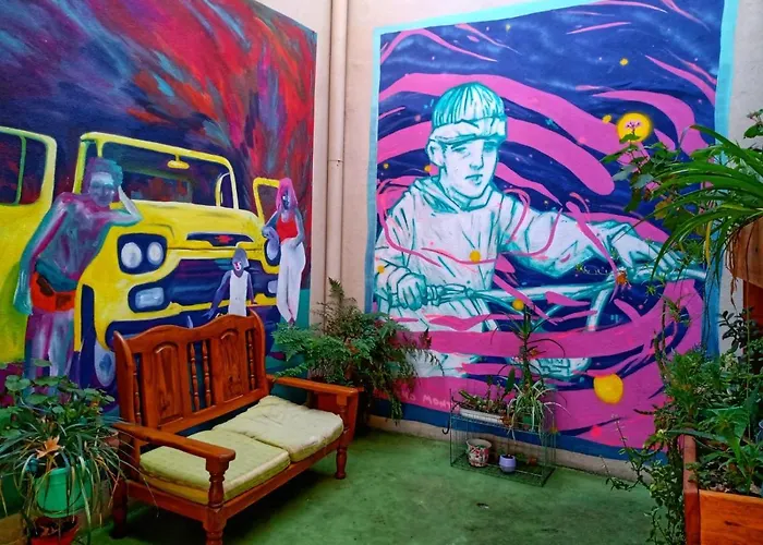 Willy Hostel