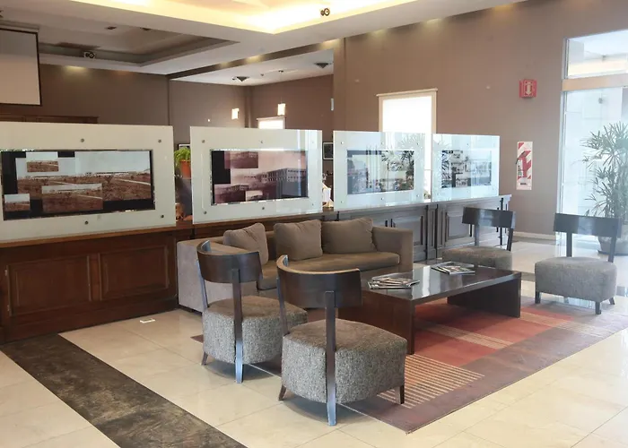 Howard Johnson Sierras Y Casino