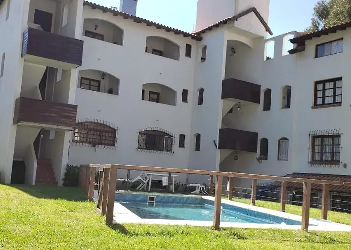 Complejo La Toja, Pinamar, La mejor ubicación !