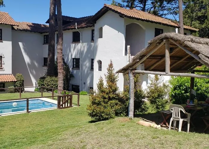 Complejo La Toja, Pinamar, La mejor ubicación !