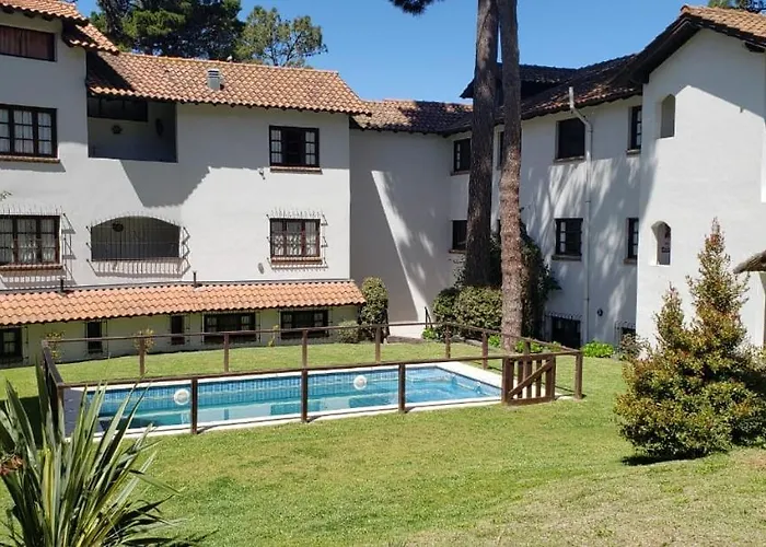 Complejo La Toja, Pinamar, La mejor ubicación !