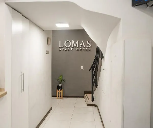 Lomas Apart