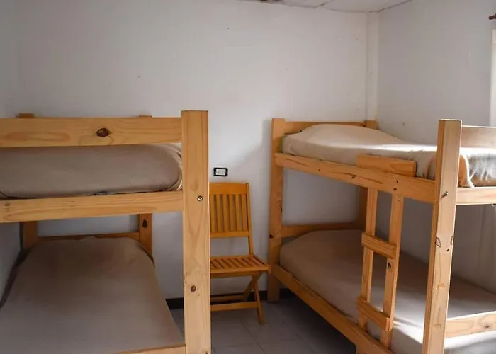 California Hostel
