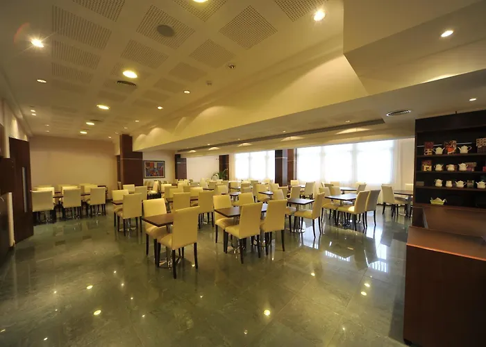 Hotel 15 de Mayo