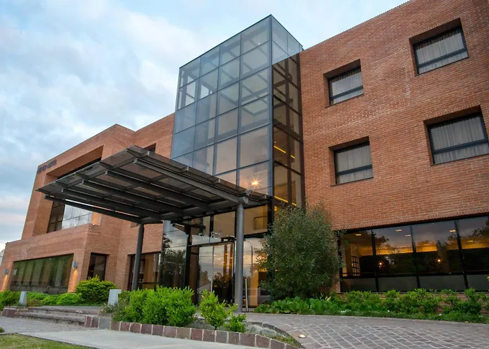 Neper Hotel