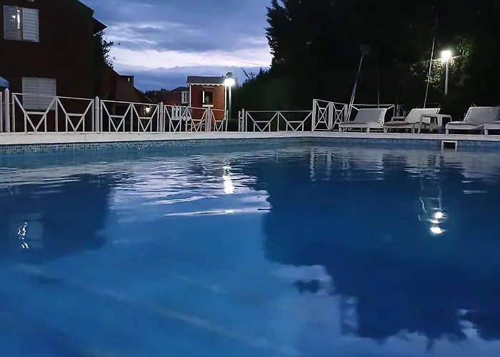 Cantonavi Cabañas Mina Clavero, Argentina