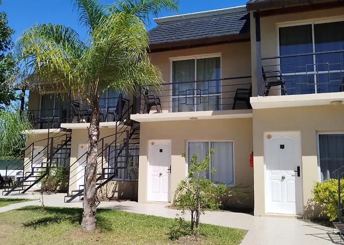 Brisas del Lago Apartamentos